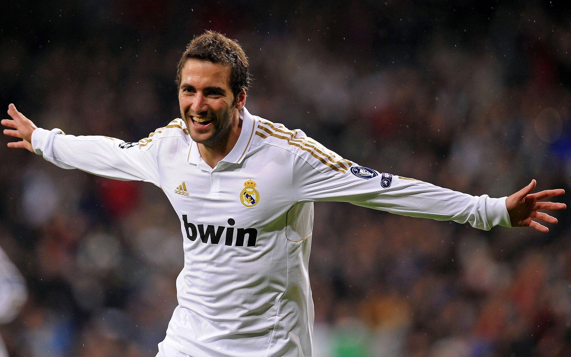 蓝桥风暴,世俱杯冠军双线崩盘,从云端坠落至联赛第五与欧冠十名开外